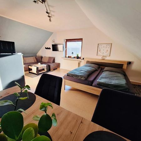 Grosse Ferienwohnung In Der Naehe Von Hamburg Horst  Exterior foto